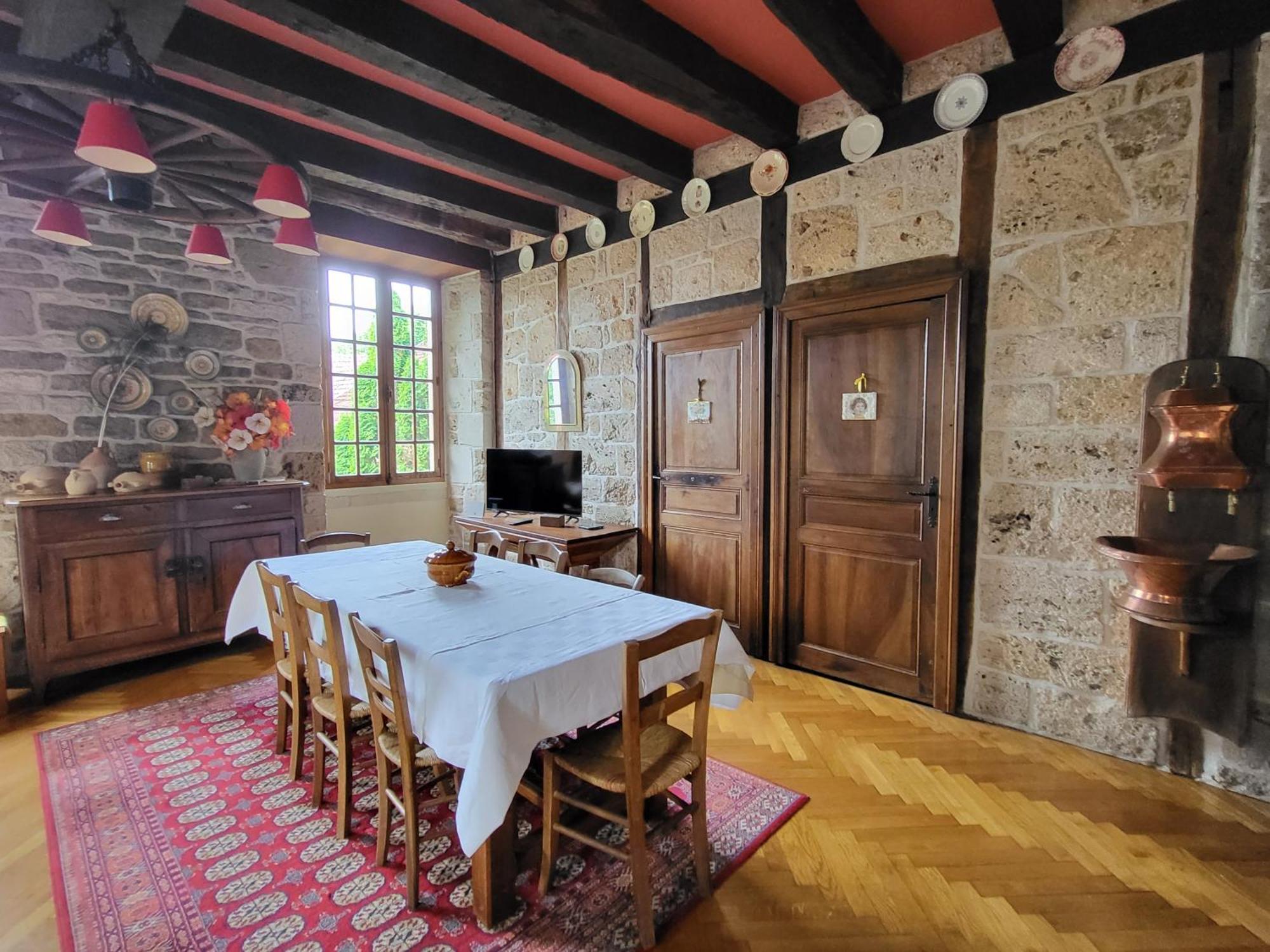 Grande Maison Avec Jardin, Tennis Et Piscine Prives Dans Le Calme Dun Vieux Village Lotois Strenquels Exterior foto